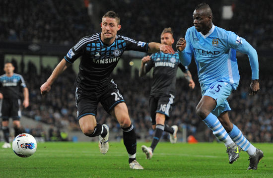 着深刻见解 着深刻见解