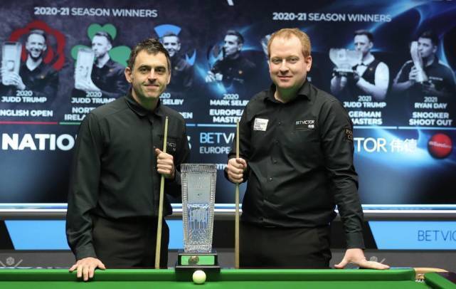 国足必须跨 国足必须跨